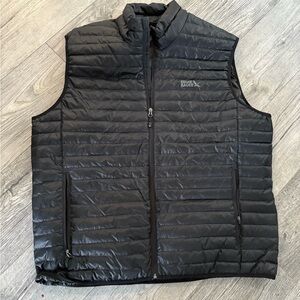 Men’s Eddie’s Bauer down 650 vest NWOT
